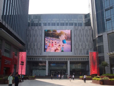 戶(hù)外P12全彩LED顯示屏