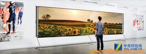 安防監控在各行各業(yè)中已經(jīng)是越來(lái)越重要視頻監控系統是各單位安全防范系統重要的組成部分，作為了視頻信息輸出的終端，視頻監控顯示終端設備是在屏幕上清晰的顯示所有監控到的畫(huà)面，而且還可以大、小畫(huà)面的靈活轉換，傳達準確而真實(shí)、直觀(guān)有效、豐富的內容。